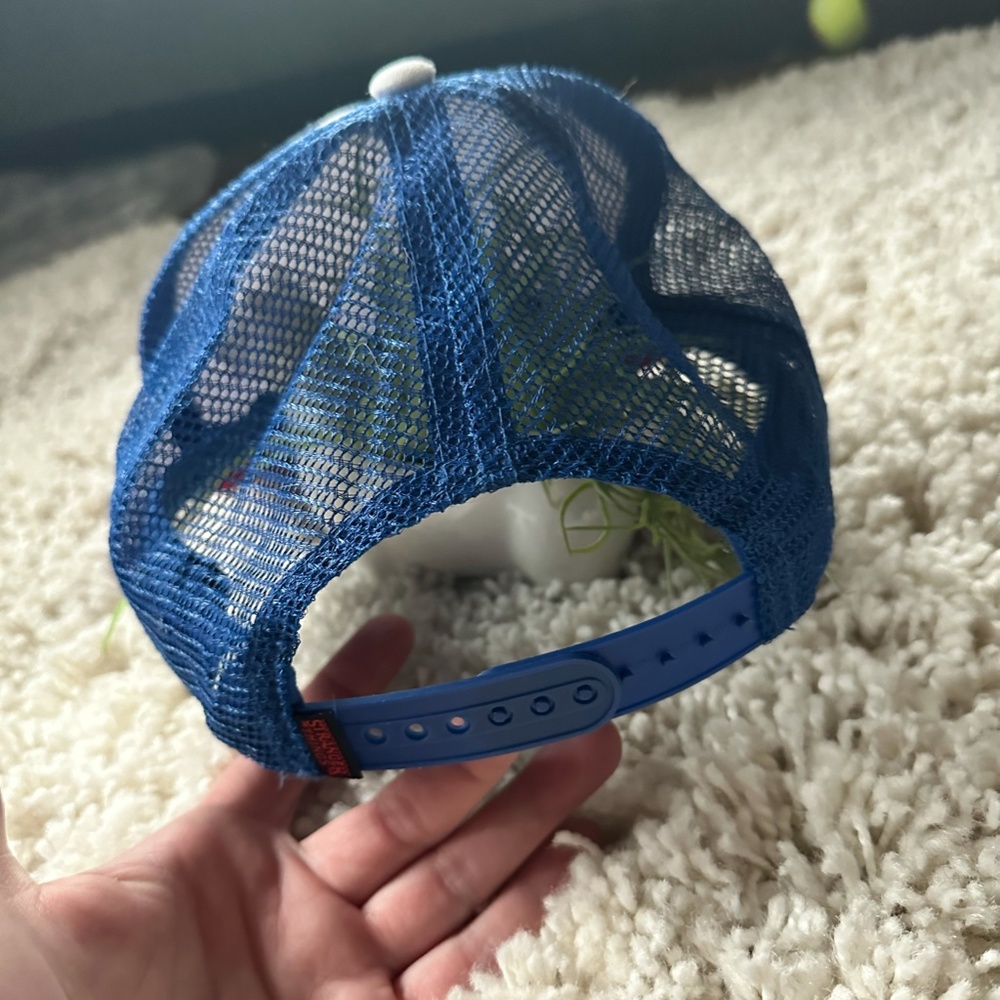 Stranger Things Netflix Collectable Memorabilia B… - image 3